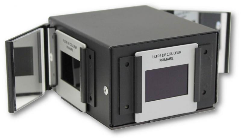 Source lumineuse LED à miroirs