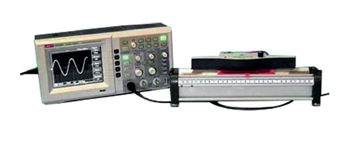 Oscillateur mécanique horizontal sur coussin d'air