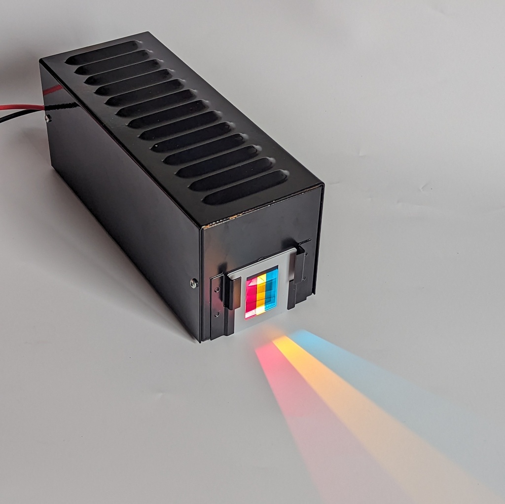 Source lumineuse 12V/21W avec kit addition soustraction des couleurs