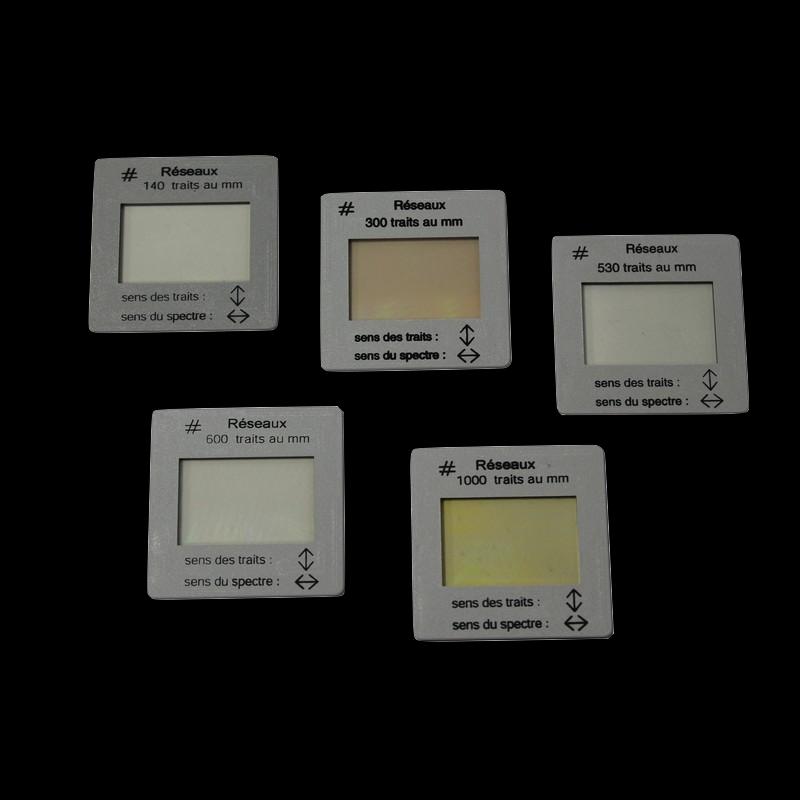 [#404088-S62441] Réseau de diffraction en plastique (140 Traits/mm)