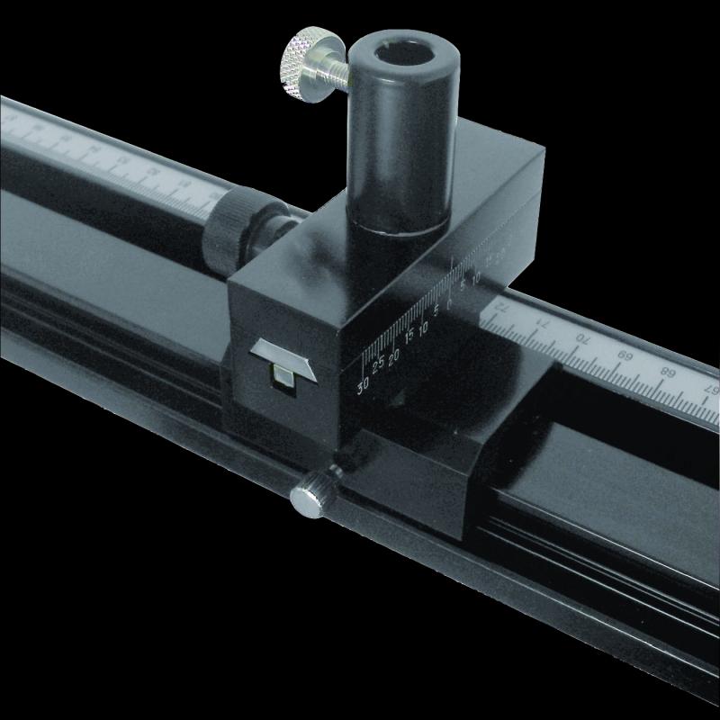 Cavalier à déplacement latéral B6052