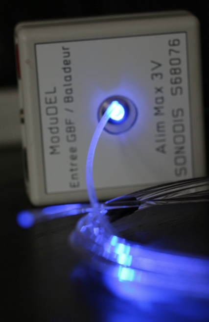 Fibre optique 5 m non gainée 2 mm