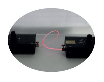 [#004150-S66756] Maquette pour étude transmission du son par laser et fibre optique