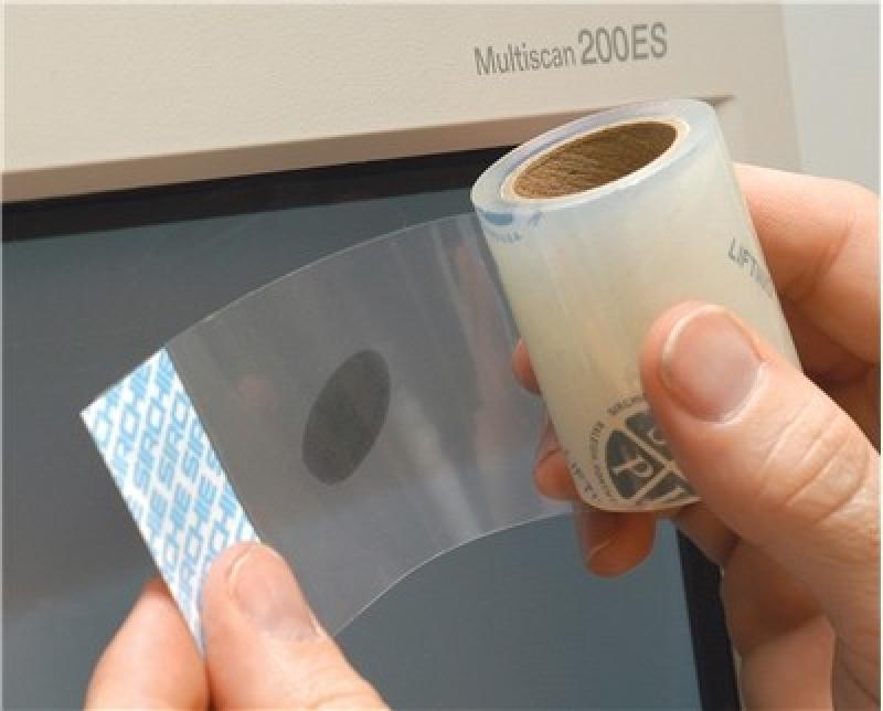 Transfert adhésif transparent en rouleau