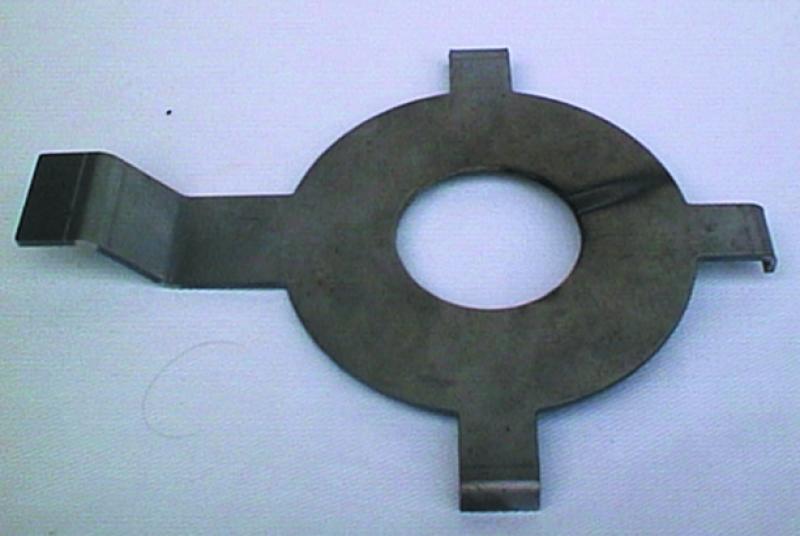 Plaque percée à combustion pour poudre métallique LAB