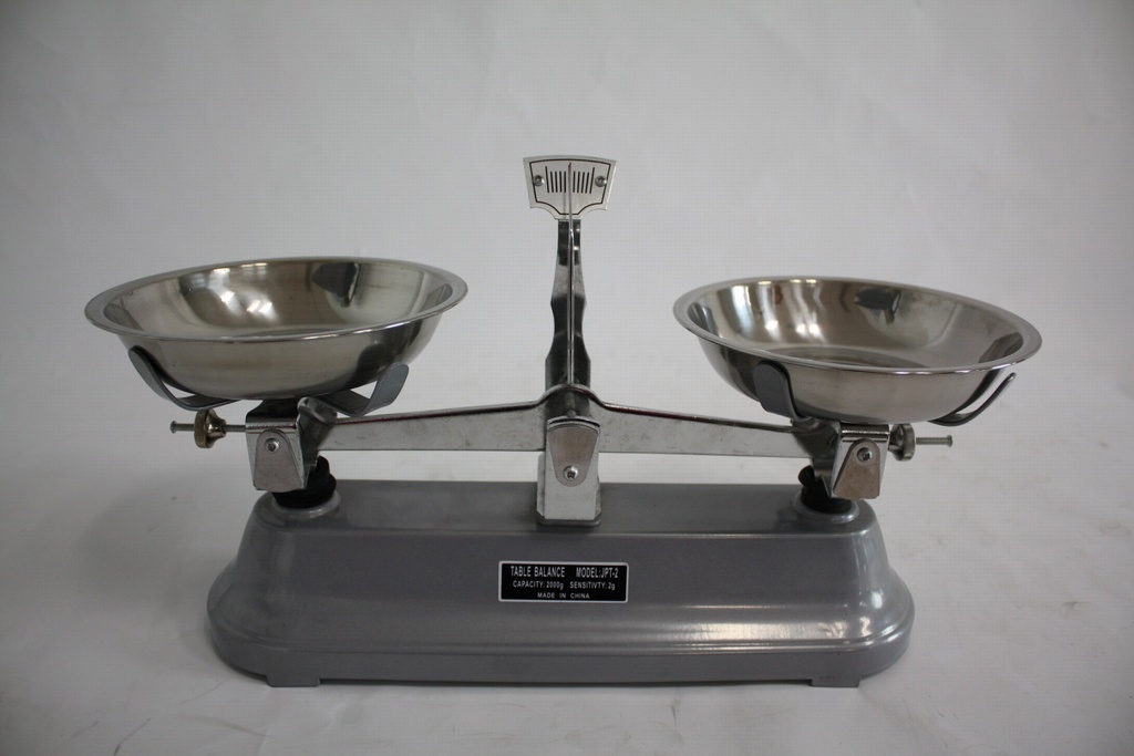 Balance à deux plateaux de Roberval