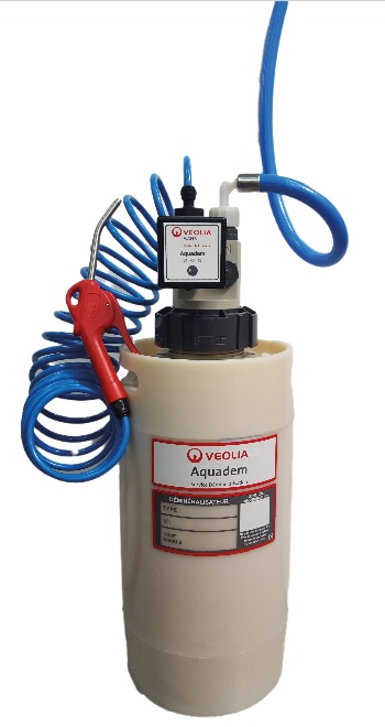 [221012-S59961] Déminéralisateur à cartouche régénérable Veolia AQUADEM (E100 - 8 L)