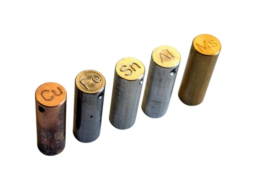 [005097-S69433] Jeu de 5 cylindres percés de même volume et de masses différentes