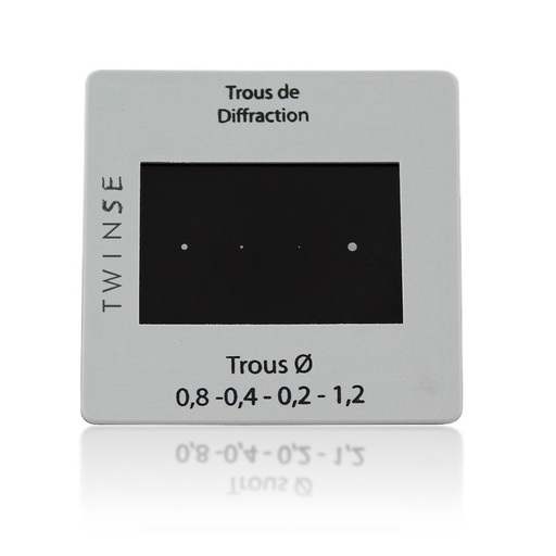 [S66933] Trous de diffraction sur diapo