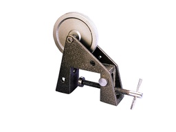 [002089] Poulie en plastique sur étau 